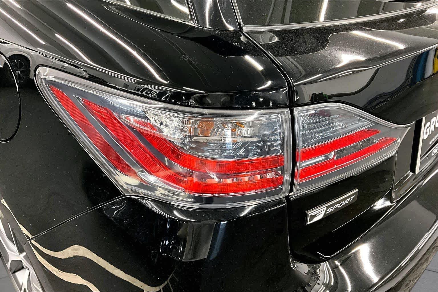 Used 2017 Obsidian Lexus  image 28