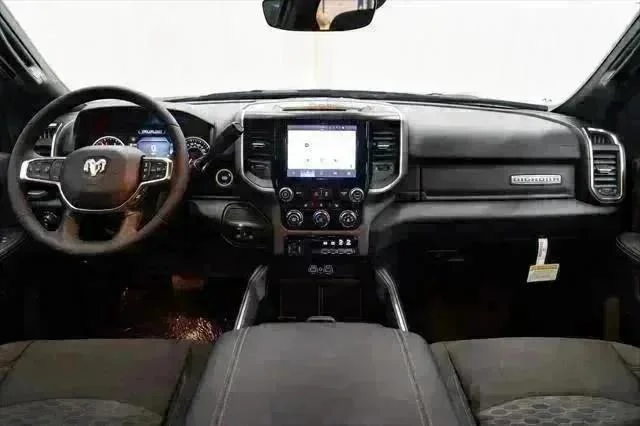 2026 RAM 2500 Big Horn - Photo 9