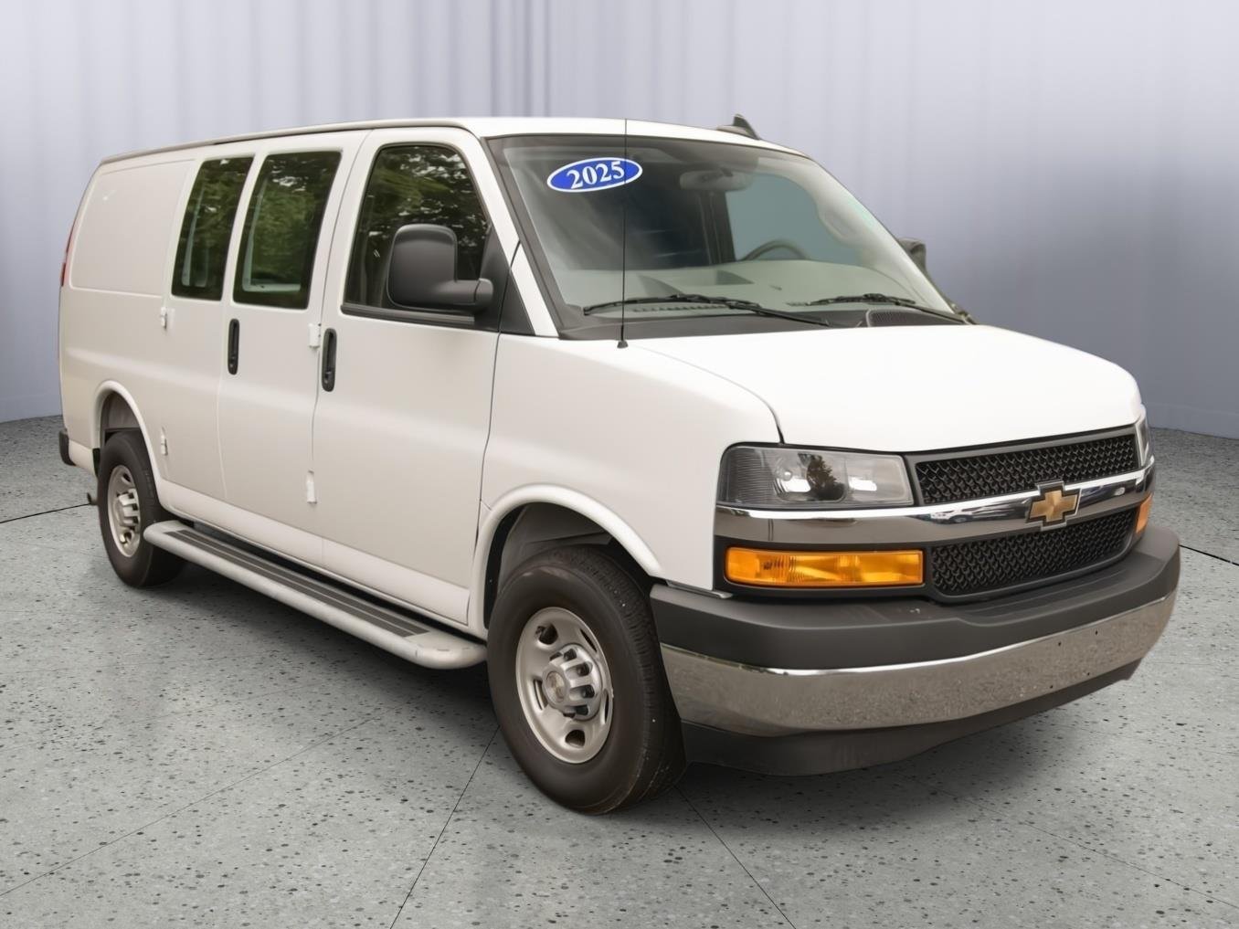 2025 Chevrolet Express Cargo