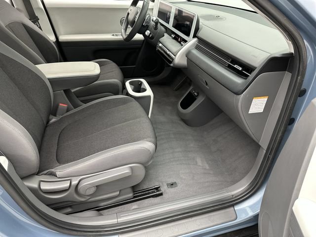 Certified Used 2024 Blue Hyundai SE image 24