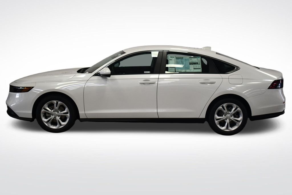 New 2026 Platinum White Pearl Honda LX image 4