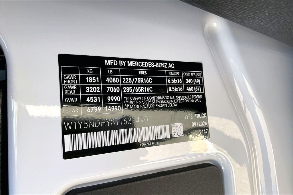 New 2026 Arctic White Mercedes-Benz Cargo 170 WB image 11