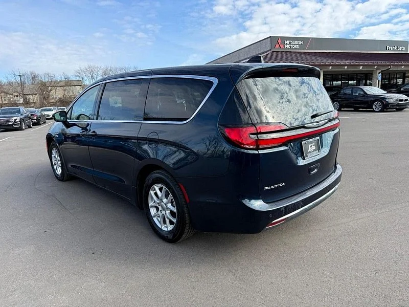 Used 2024 BLUE Chrysler Touring L FWD image 4