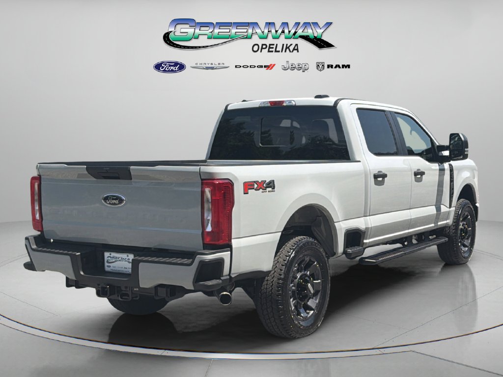 New 2026 Gray Ford XL image 5