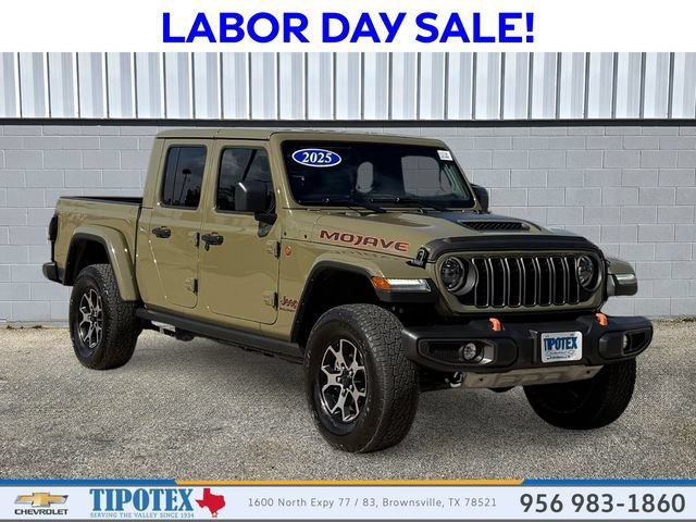 Pre-Owned 2025 Jeep Gladiator Mojave