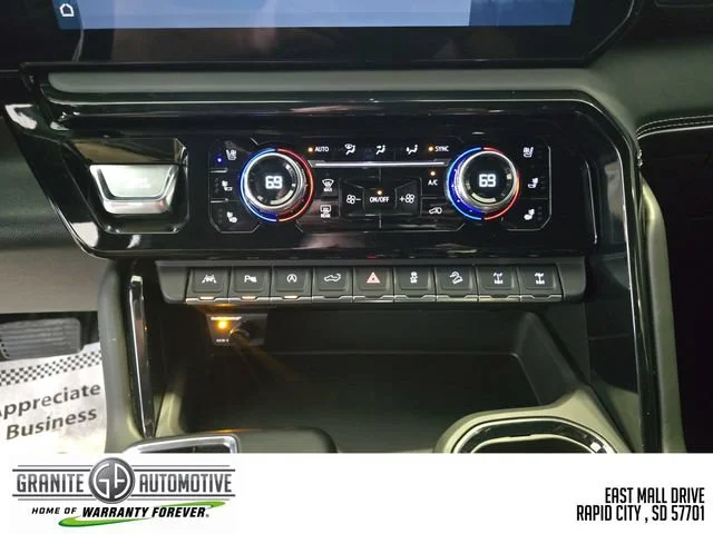 Used 2025 Onyx Black GMC AT4X image 19