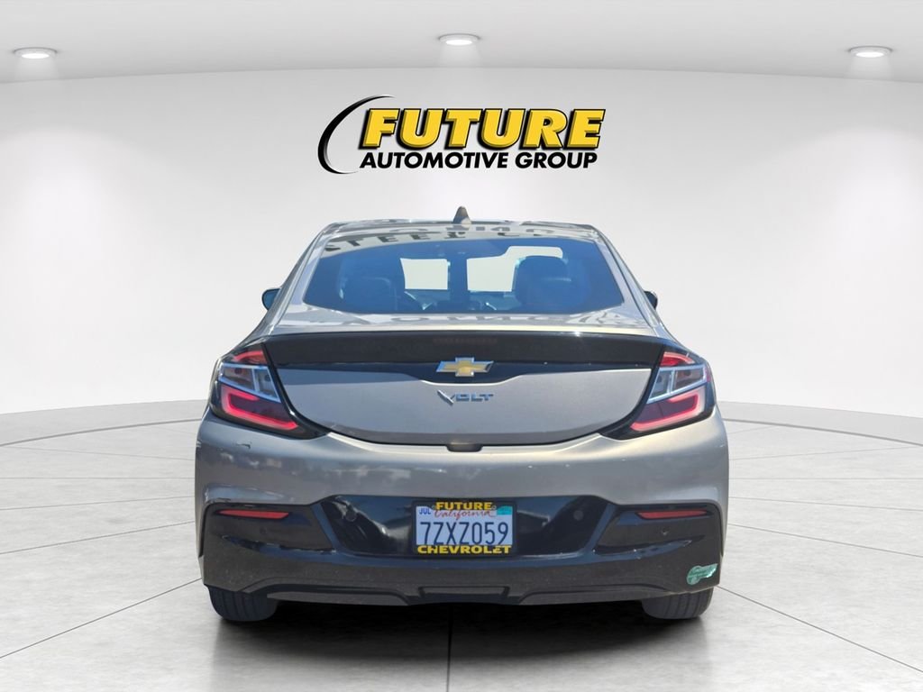Used 2017 Gray Chevrolet Premier image 5