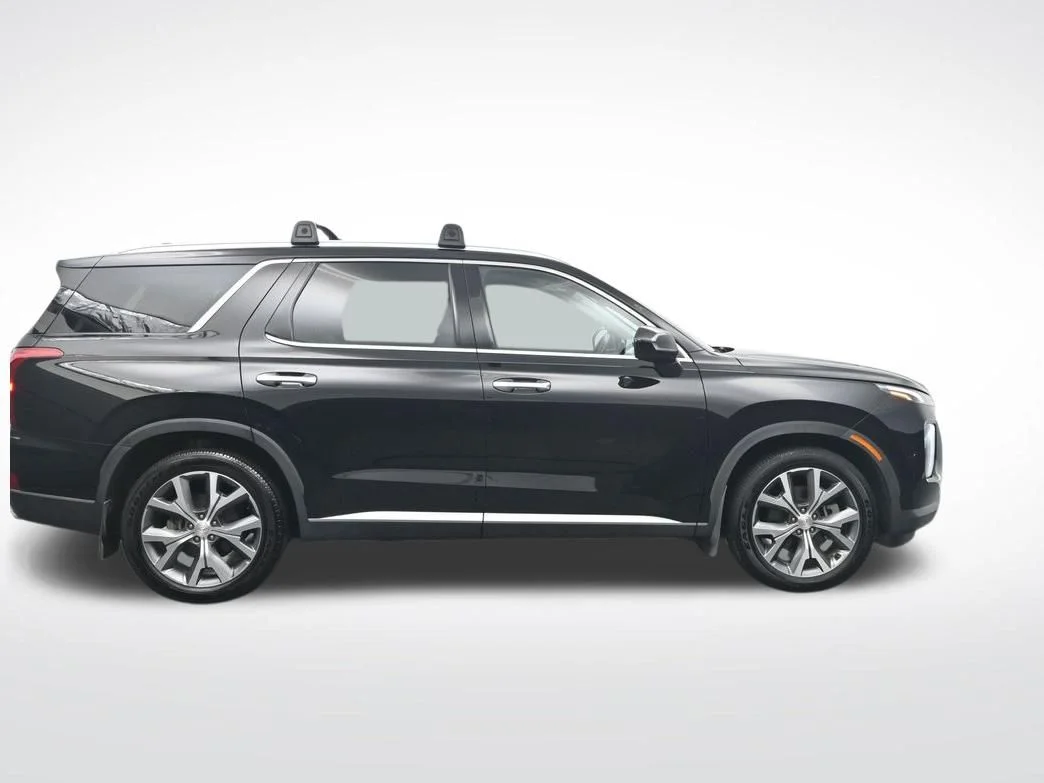 Used 2022 Abyss Black Pearl Hyundai SEL image 4
