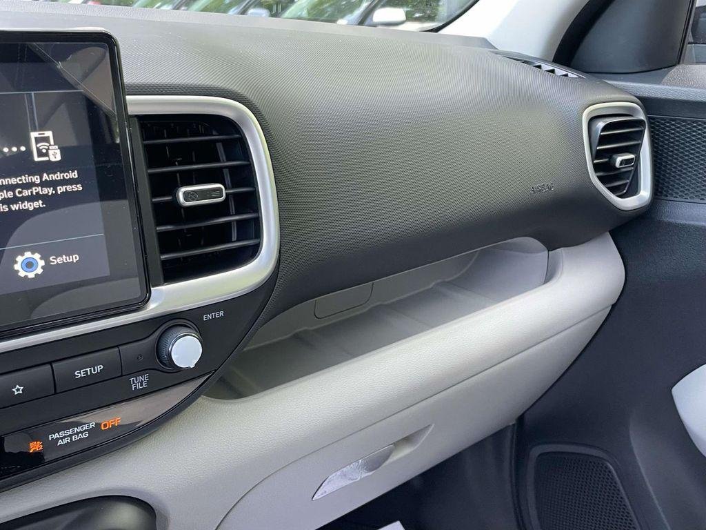 New 2026 Silver Hyundai SEL image 33