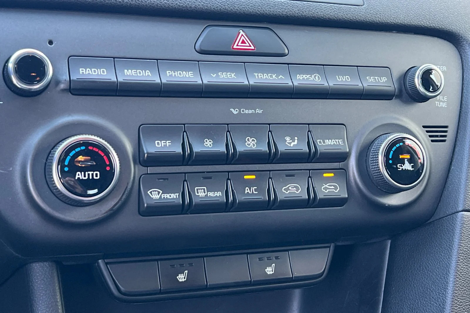 Used 2019 Black Kia LX image 20