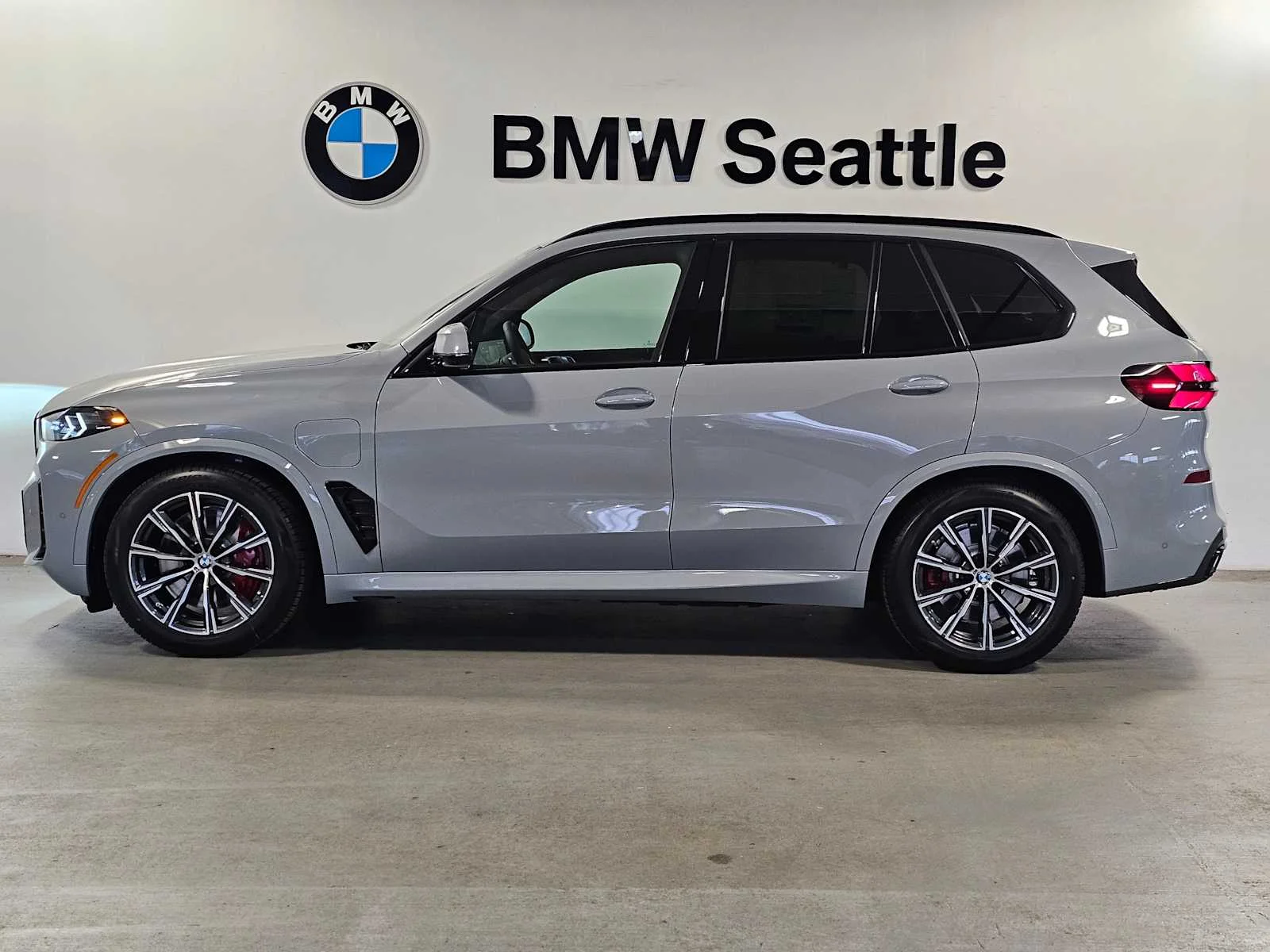 New 2026 Brooklyn Grey Metallic BMW xDrive50e image 3