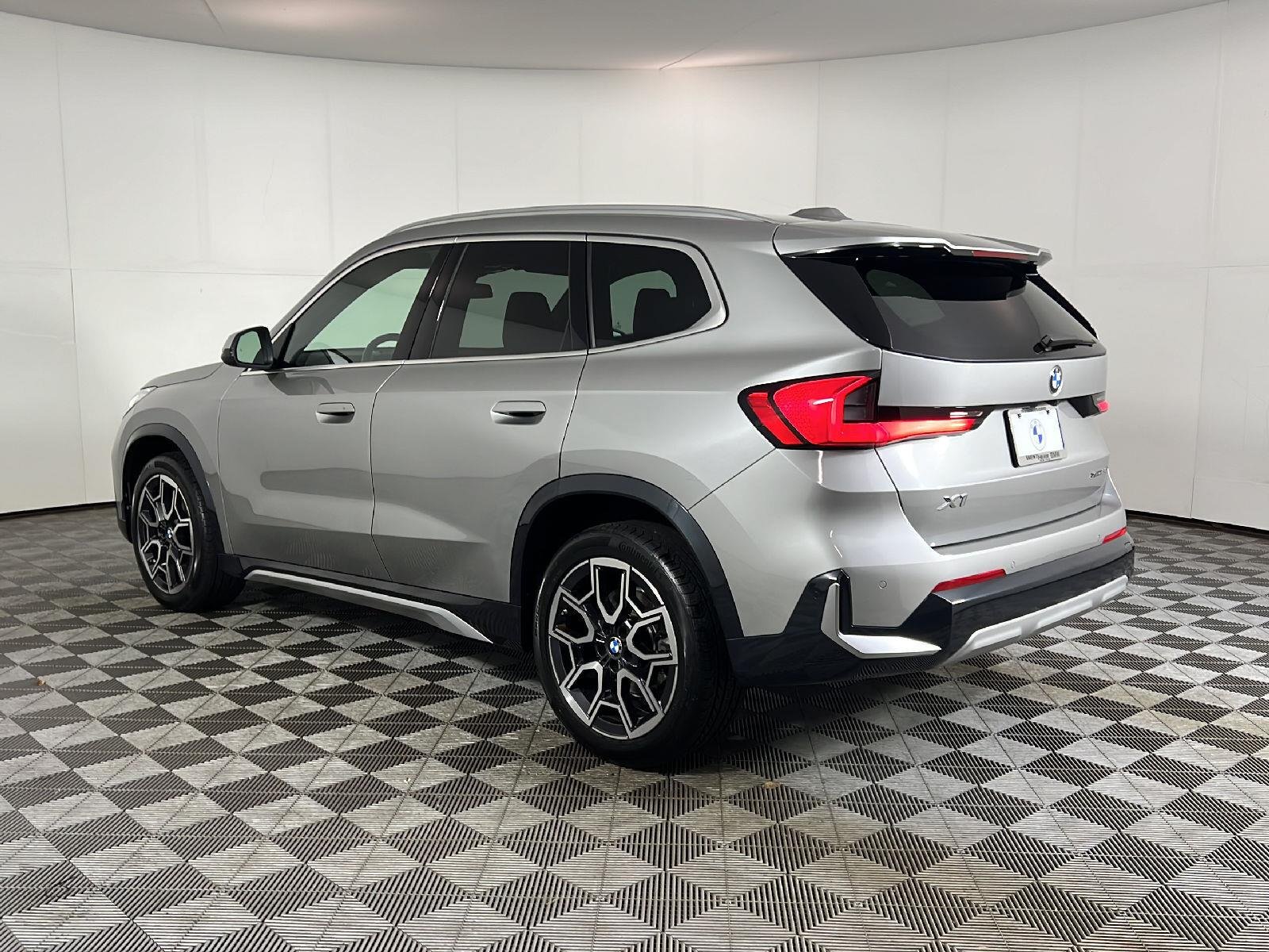 Certified Used 2023 Space Silver Metallic BMW xDrive28i image 9