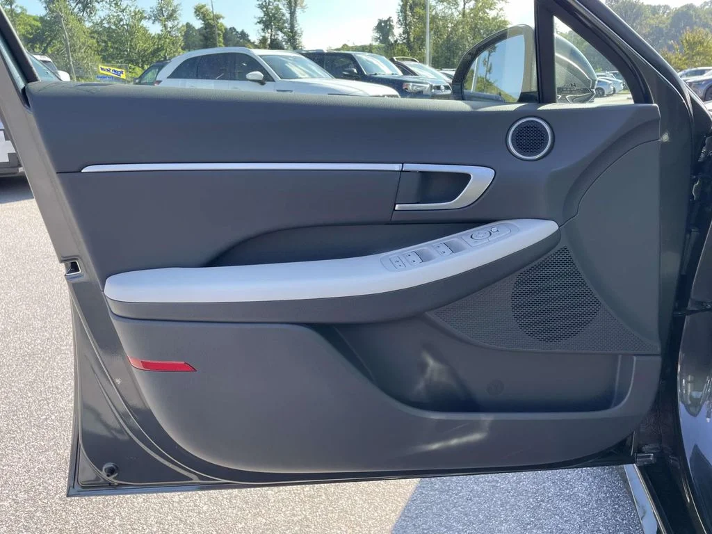 2026 Hyundai Sonata SEL - Photo 5