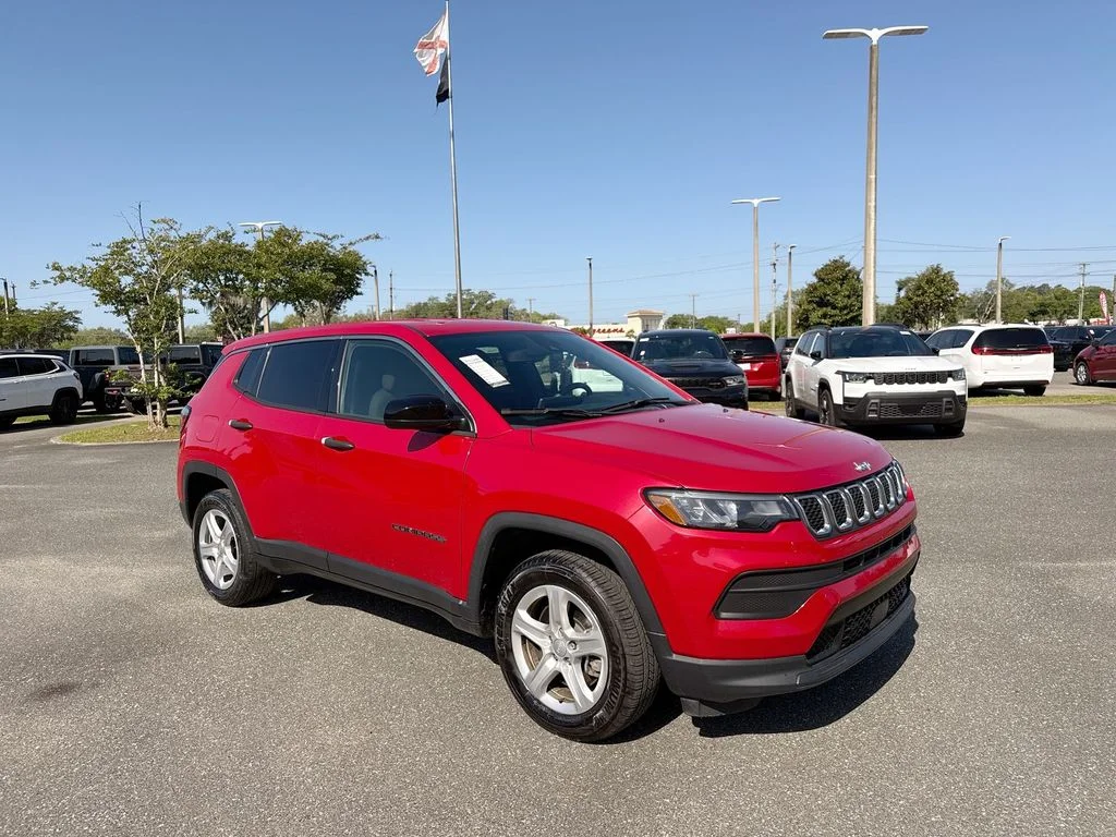 2023 Jeep Compass Sport 4X4's photo