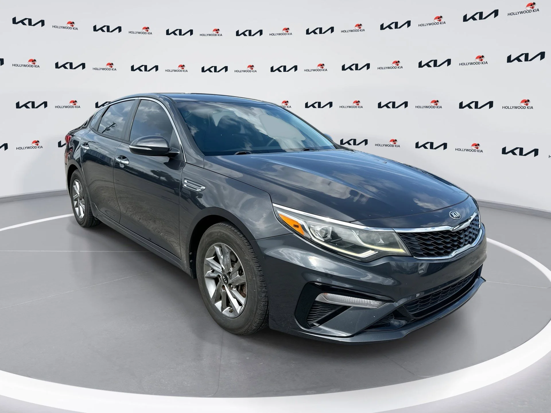2019 Kia Optima LX AT's photo