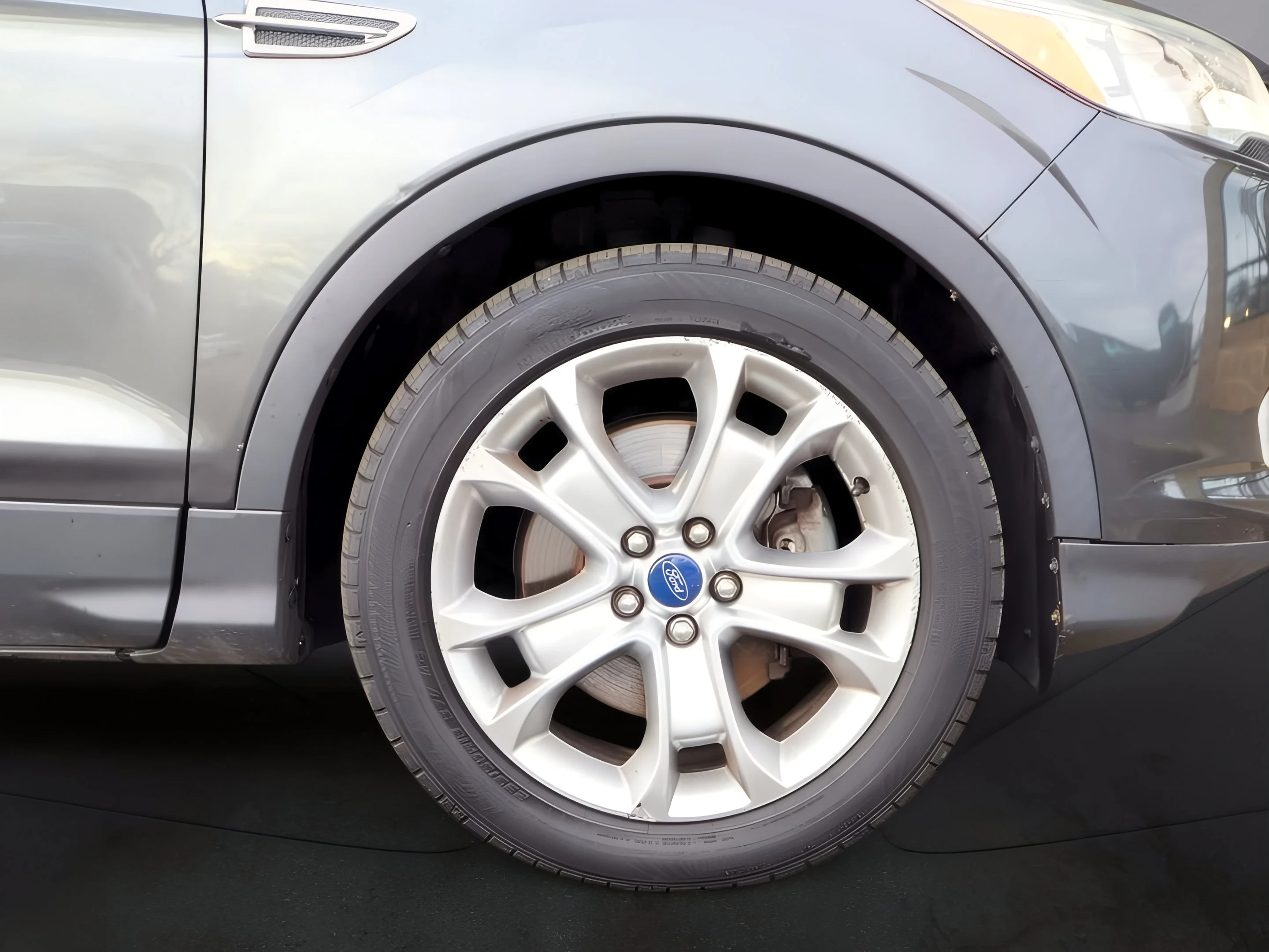 2024 Ford Escape Platinum - Photo 29