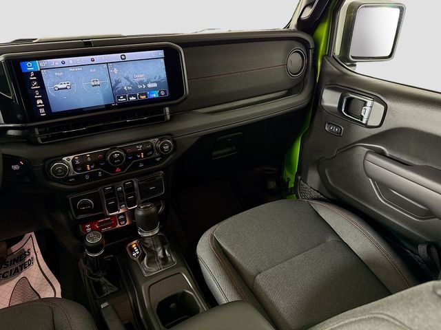2025 Jeep Wrangler 4-Door Rubicon - Photo 21
