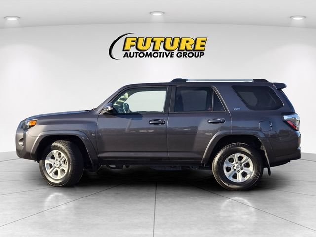 Used 2022 Gray Toyota SR5 Premium image 7