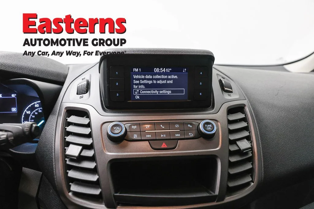 Used 2022 White Ford XL image 12