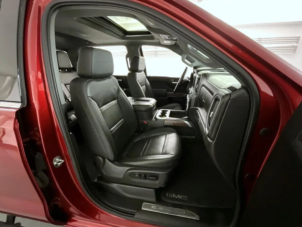 Used 2021 Red GMC Denali image 15