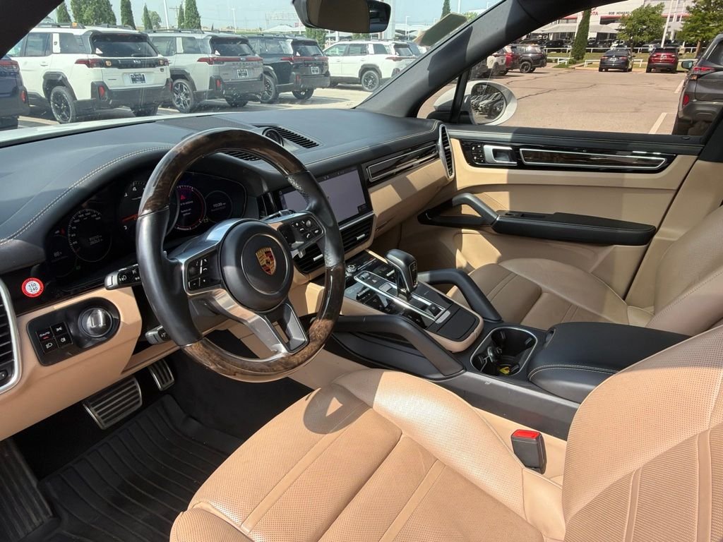 Used 2019 White Porsche S image 4