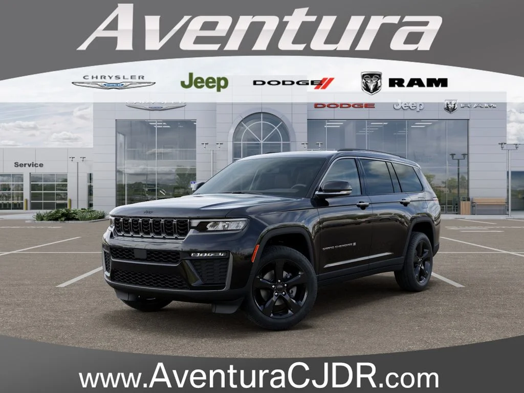New 2026 Diamond Black Crystal Pearl-Coat Exterior Paint Jeep Limited image 1