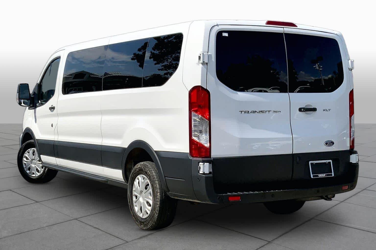 Used 2022 Oxford White Ford XLT image 12
