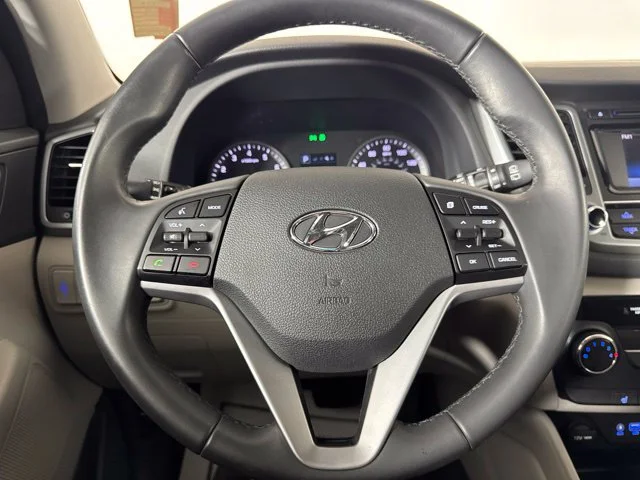 Used 2017 White Hyundai Sport image 18