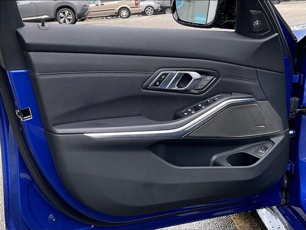 Used 2021 Blue BMW Base image 9