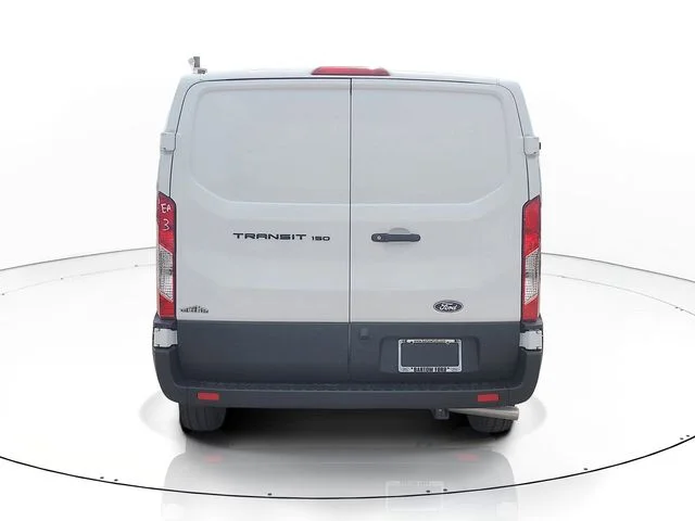 New 2026 Oxford White Ford Base image 6