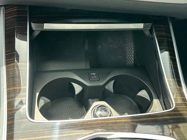 Certified Used 2024 Black Sapphire Metallic BMW xDrive40i image 27