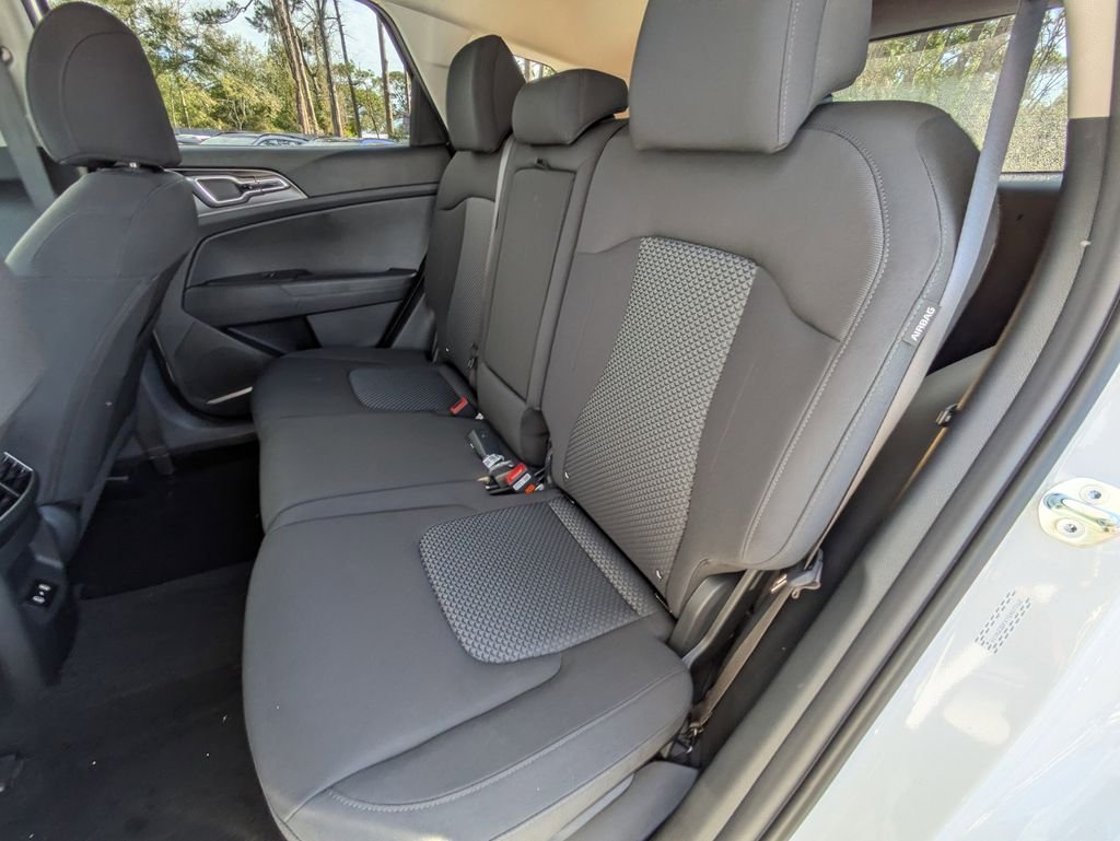 New 2026 Glacial White Pearl Kia LX image 12