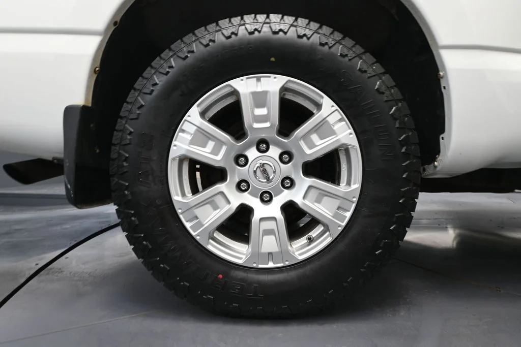 Used 2018 White Nissan SV image 13