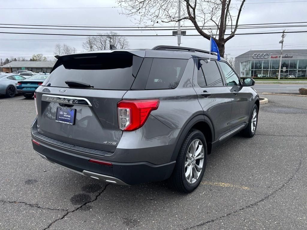 Certified Used 2022 Gray Metallic Ford XLT image 8