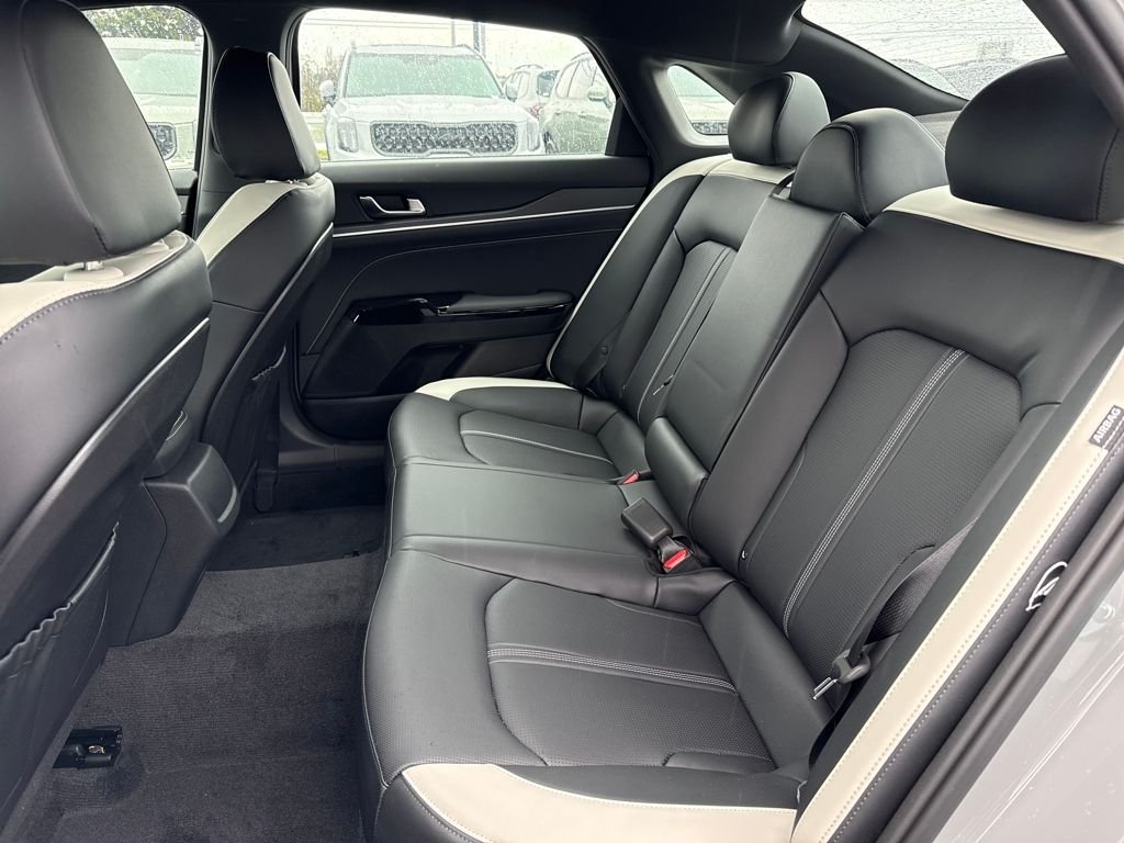 2026 Kia K5 GT-Line - Photo 16