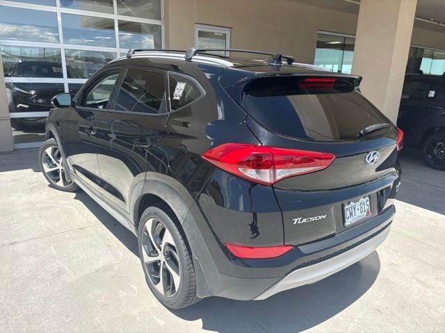 Used 2018 Black Hyundai Sport image 4