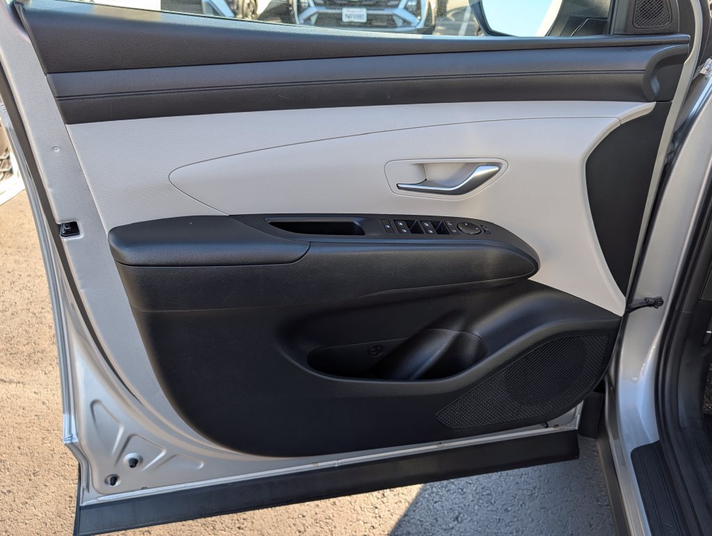 Certified Used 2025 Silver Hyundai SEL image 17