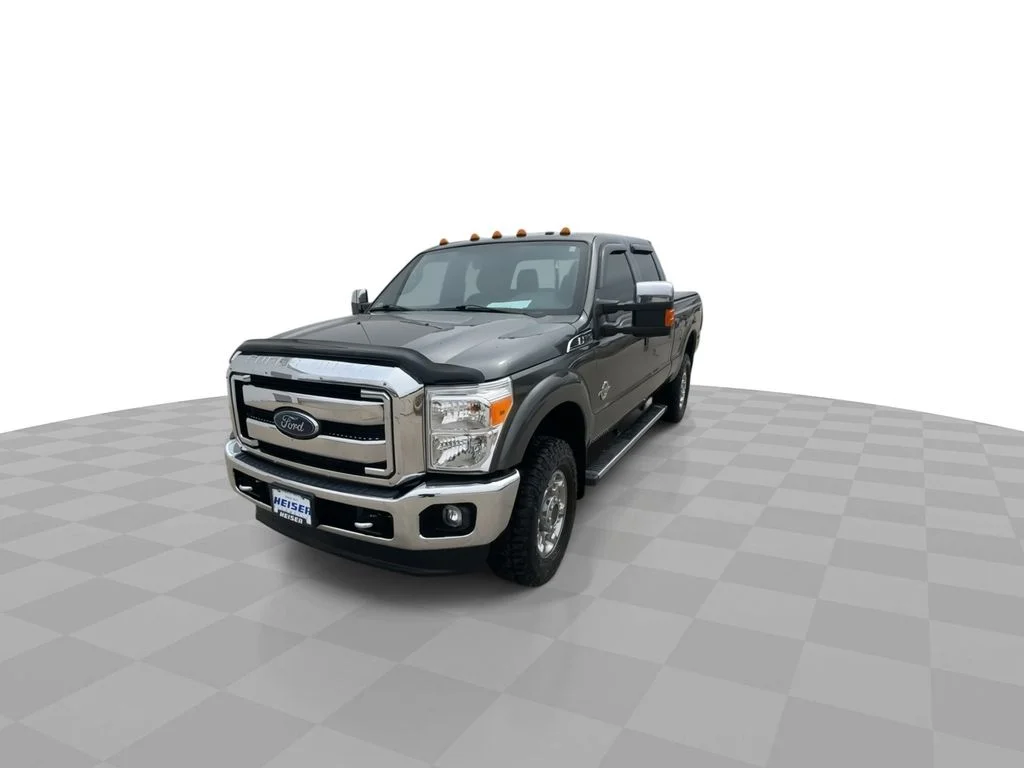 Used 2016 Gray Ford XLT image 4