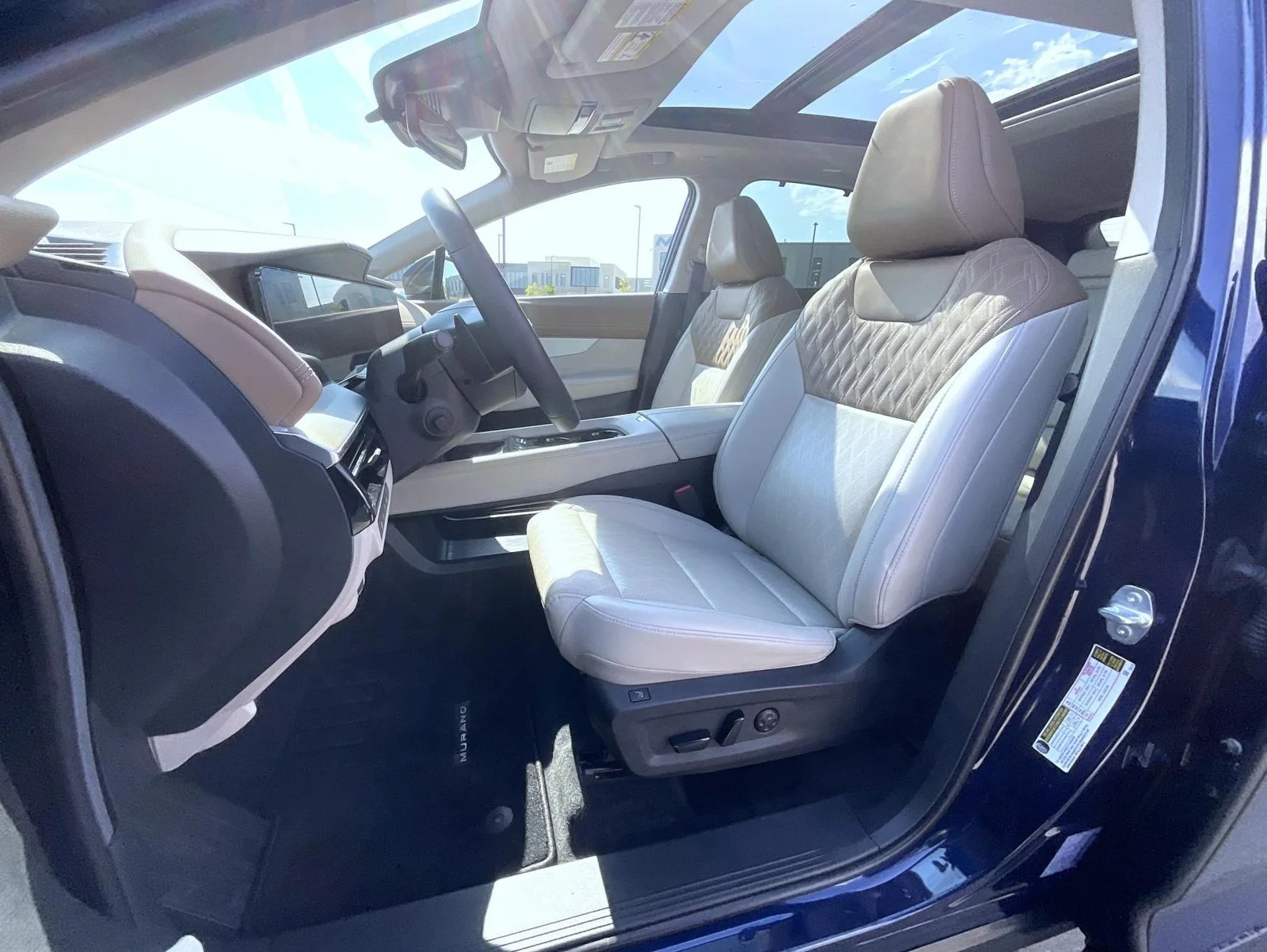 Used 2025 Blue Nissan Platinum image 11