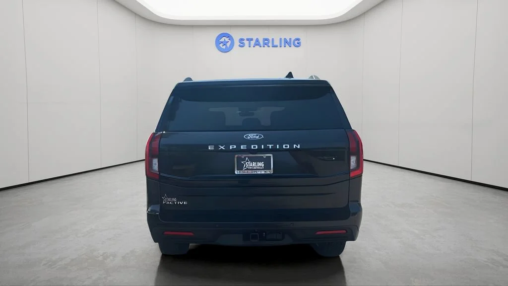 Used 2025  Ford Active image 15