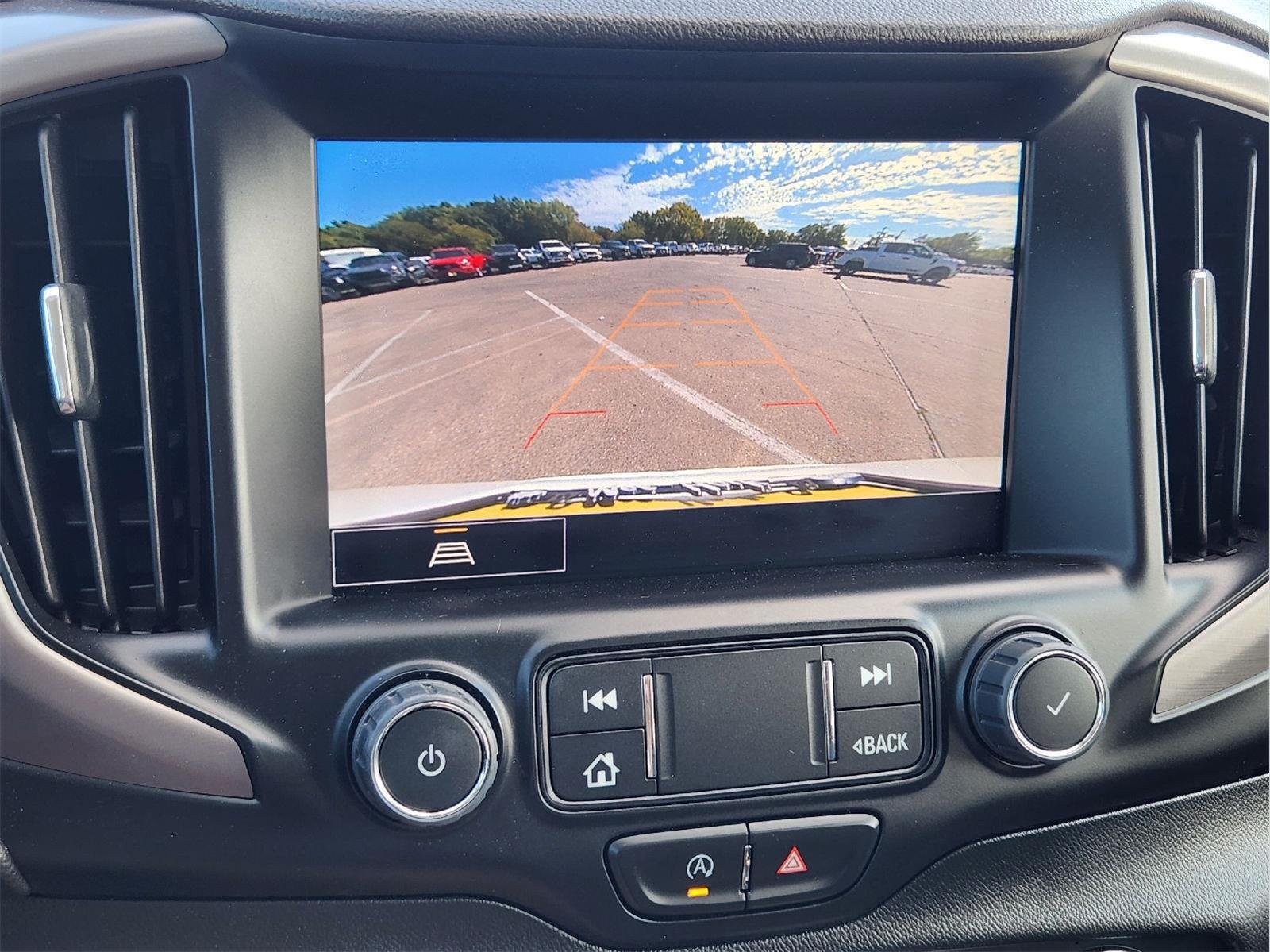 Used 2023 Summit White GMC AT4 image 17