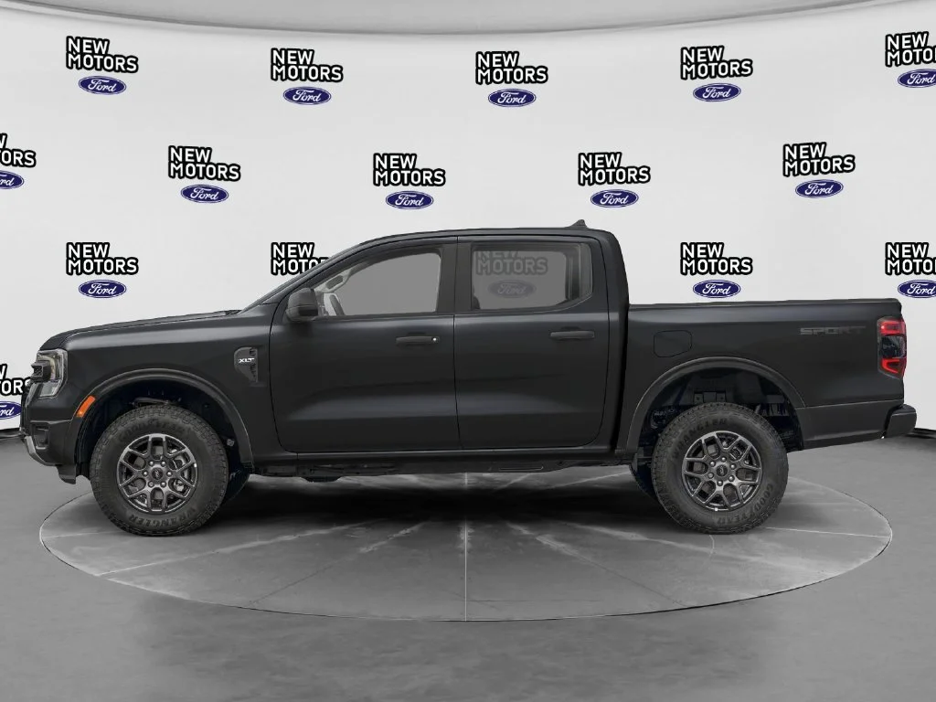 Used 2025 Shadow Black Ford XLT image 3