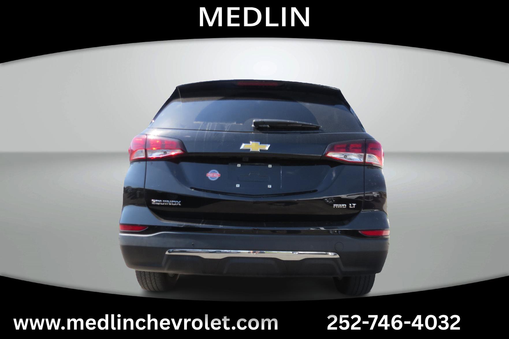 Used 2024 Mosaic Black Metallic Chevrolet LT image 7