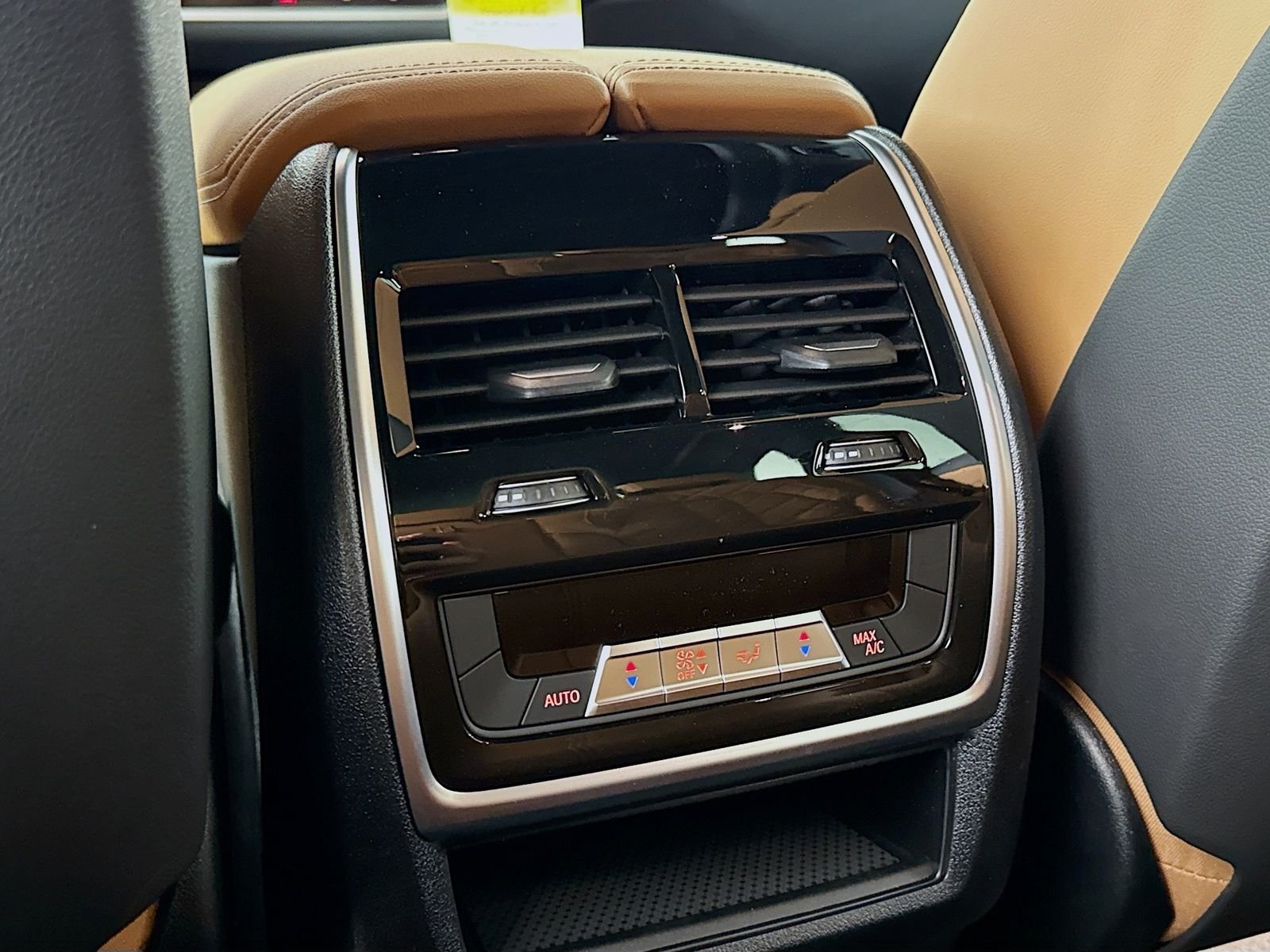 New 2026 Blue Ridge Mountain Metallic BMW xDrive40i image 27