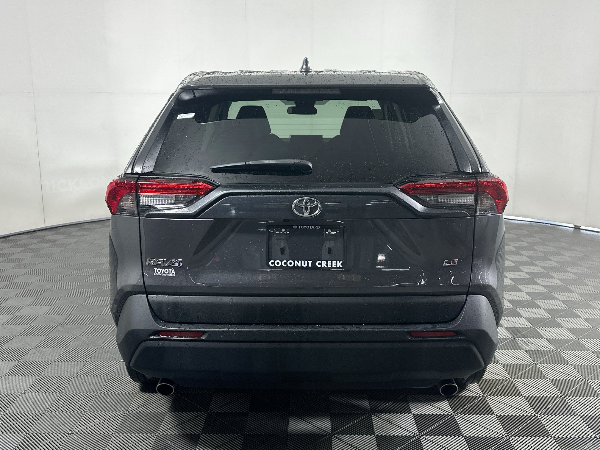 Used 2024 Magnetic Gray Metallic Toyota LE image 4