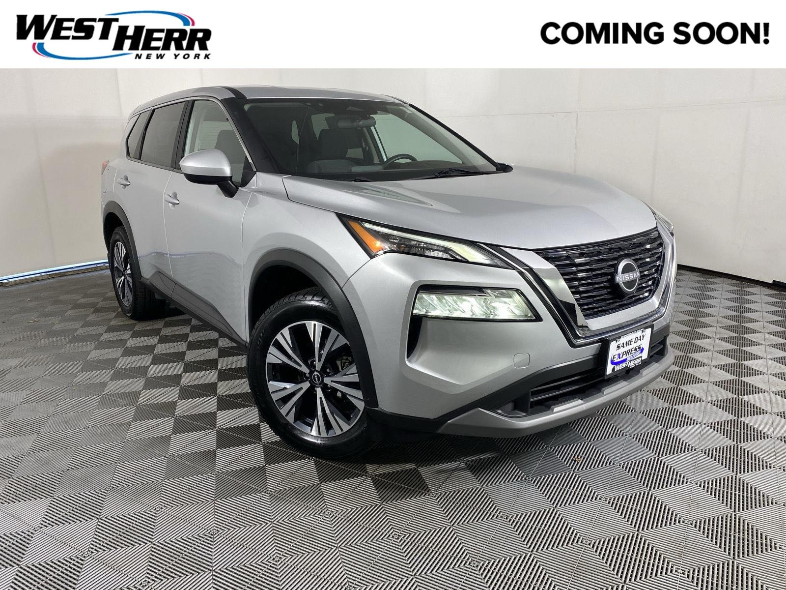 Used 2023 Brilliant Silver Metallic Nissan SV image 1