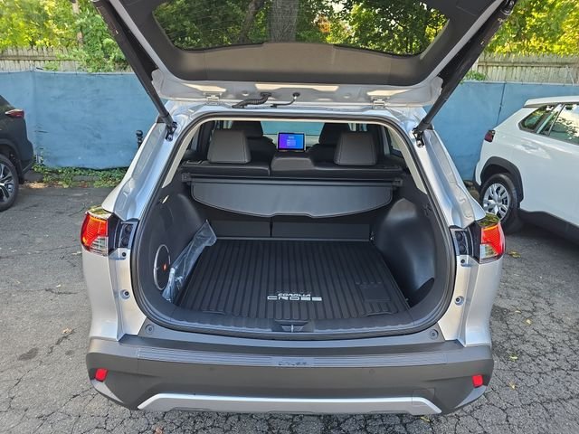 New 2026 Sonic Silver Toyota XLE image 12