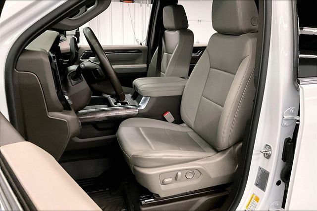 2025 Chevrolet Silverado 2500HD LTZ - Photo 23