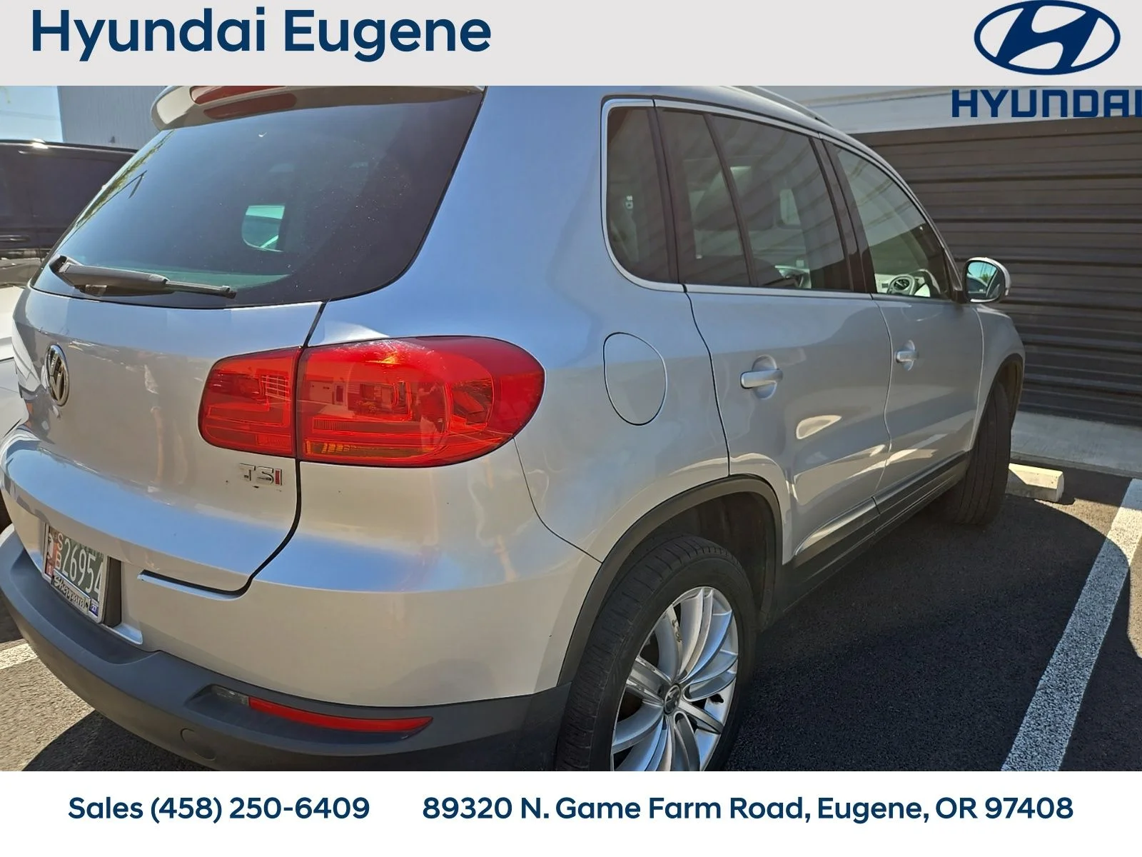 Used 2016 Silver Volkswagen SE image 6