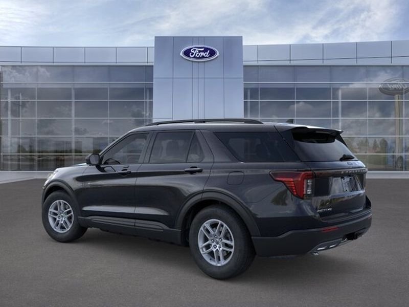 New 2026 Agate Black Metallic Ford Active image 4